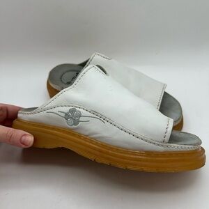RARE Dr Martens Vintage Sandals White Leather Chunky Sole Slides Flower ENGLAND